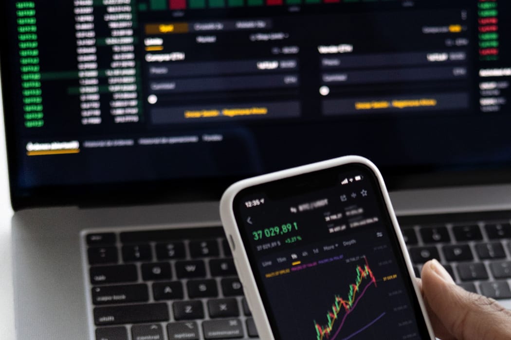 electronic-banking-thumb